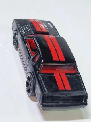 MONTE CARLO SS DE 1986 HOTWHEELS 1/64