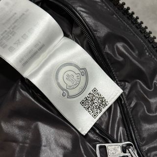 Chaqueta Moncler Maya Negra