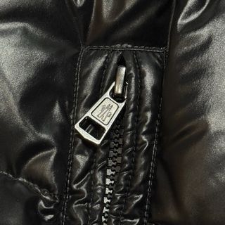 Chaqueta Moncler Maya Negra