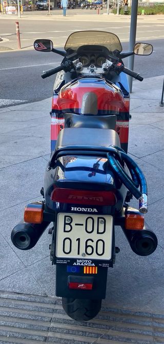 Honda CBR 1000F Moto Deportiva