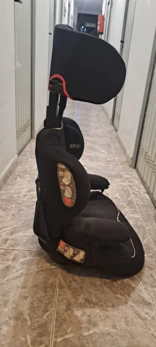 Silla de coche para niños negra