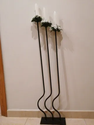 Candelabro de suelo negro metal