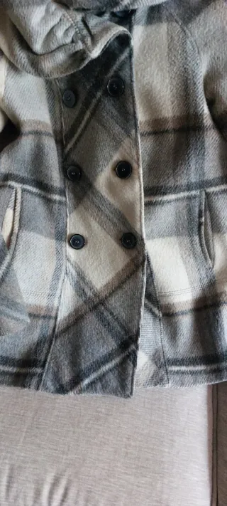 Trenka cuadros Zara beige y gris