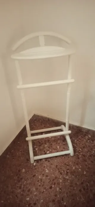 Perchero Galán de Noche Blanco Madera