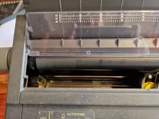 Máquina de escribir eléctrica Olivetti ET personal