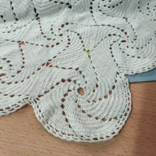 Stupendo tappeto fatto a mano all'uncinetto