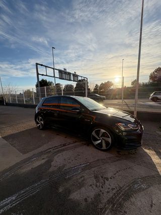 Volkswagen Golf Gti 7.5 Performance
