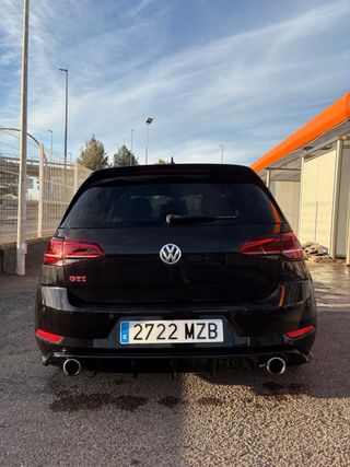 Volkswagen Golf Gti 7.5 Performance