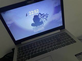 Portátil Lenovo i5 8ª Gen 12GB RAM