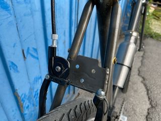 Bicicletta elettrica da passeggio retro gravel