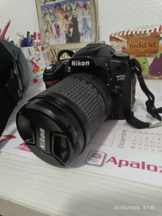 Cámara Nikon D80 +flash+mochilas+teleobjetivo