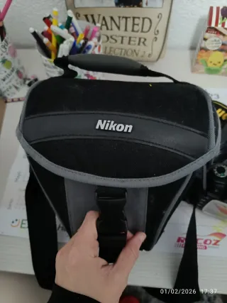 Cámara Nikon D80 +flash+mochilas+teleobjetivo
