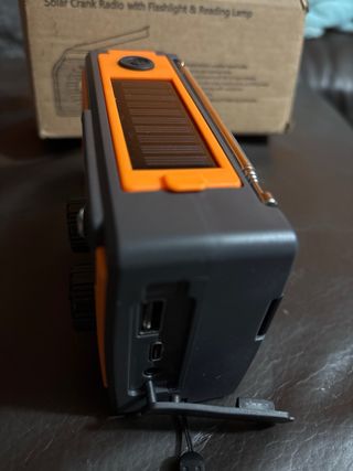 Radio Solar Emergencia 5000mAh Linterna