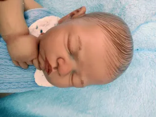 Bebe Reborn Silicona NIÑO 46 cm pintado a mano