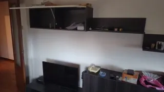 Mueble salón y mesa de centro Escucho ofertas