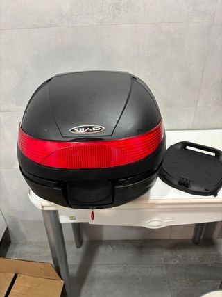 Baúl Portaequipajes SHAD SH29 Negro