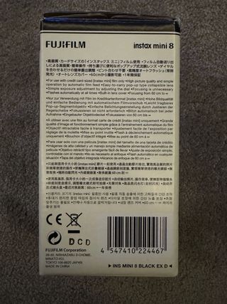 Cámara Fujifilm Instax Mini 8 Negra