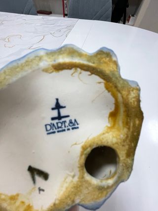 Figura porcelana niña y perro