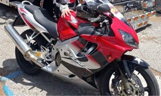 Honda CBR600F4i Despiece