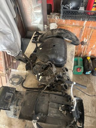 Honda CBR600F4i Despiece