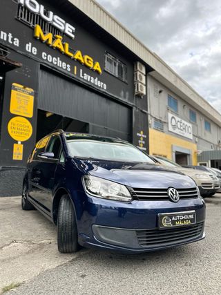 Volkswagen Touran 1.6 TDI DSG Automático • 2012