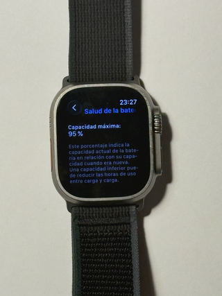 Apple Watch Ultra 2 49mm Titanium (Gris)