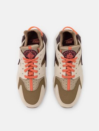 Nike Air Huarache SP kakhi/Madder Root
