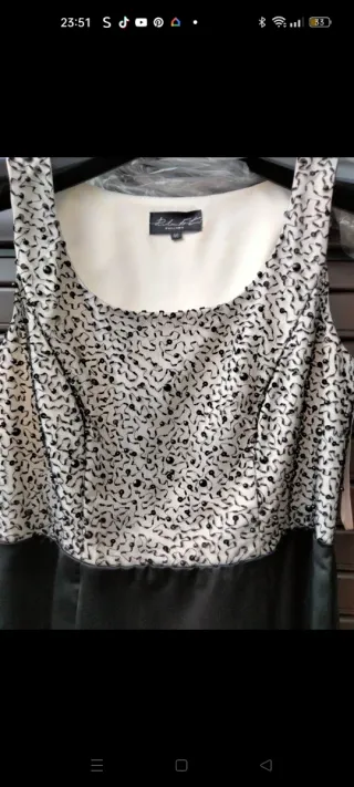 Vestito elegante nero e bianco