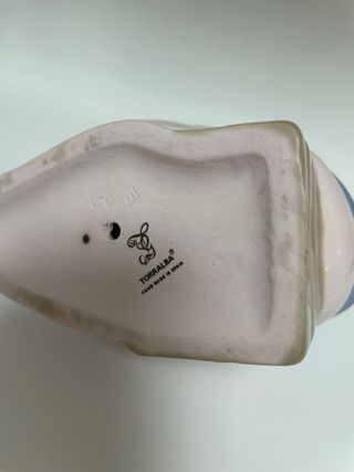 Figura Torralba porcelana mujer con flores