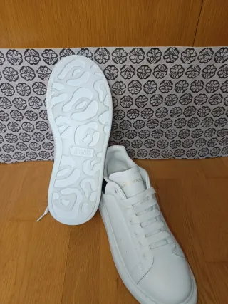 Alexander McQueen Taglia 44