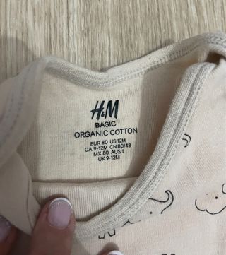 Lote 3 bodys unisex 12 meses