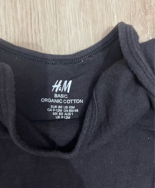 Lote 3 bodys unisex 12 meses