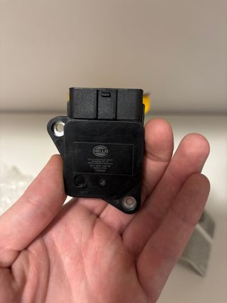 SENSOR CAUDALÍMETRO HELLA 8ET 009 142-921 TOYOTA