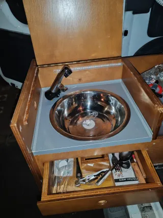 Alquiler tienda de campaña y furgo si no dispones