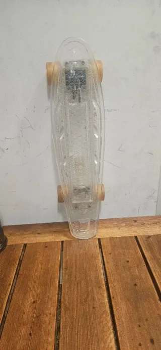 Monopatín Skate vintage con ruedas LED