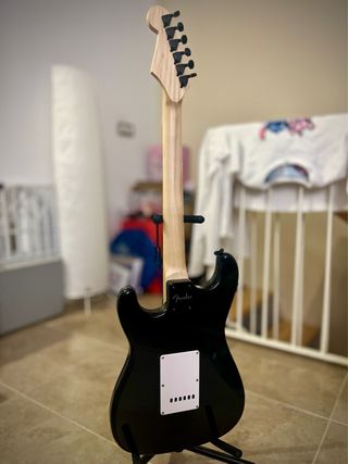 STRATOCASTER Custom BLACK