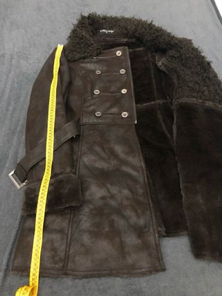 Montone vintage in pelo marrone