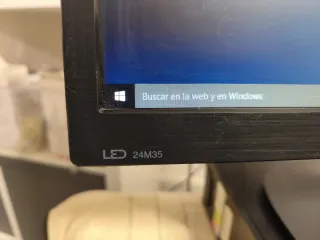 Ordenador Dell i5 con pantalla LED 24