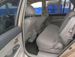 KIA Carens 3.800€ (cambio de nombre incluido)