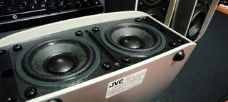 5 Satelites JVC Home Cinema