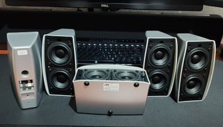 5 Satelites JVC Home Cinema