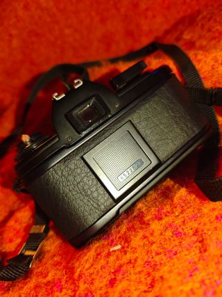 Nikon EM en excelente estado Cuerpo Solo