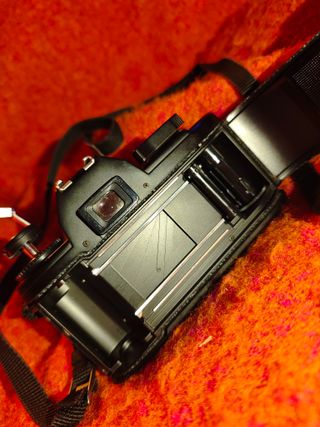 Nikon EM en excelente estado Cuerpo Solo