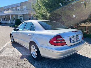 Mercedes-Benz Clase E 2004