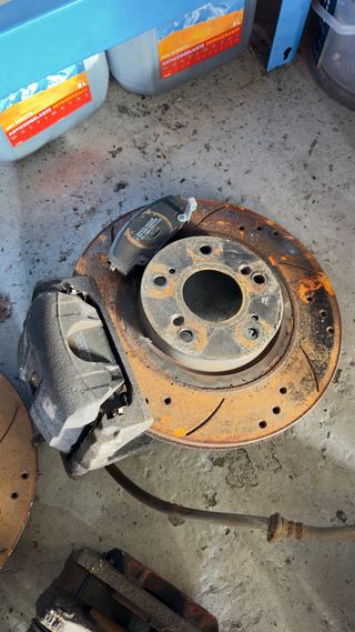 Pinzas y discos Honda Type R FN2 Civic