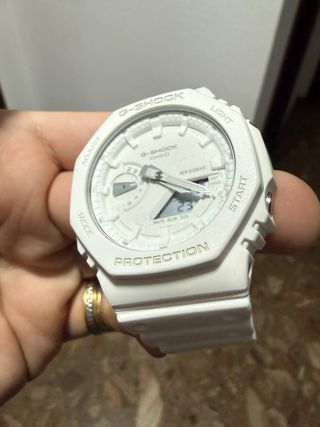 Reloj G-Shock Blanco WR 20BAR