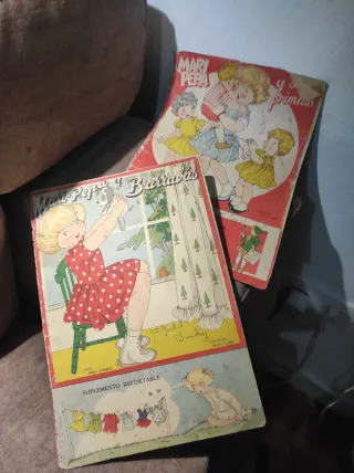 2 Cuadernos infantil antiguo “Mari Pepa" Año 40-50