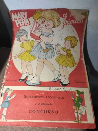 2 Cuadernos infantil antiguo “Mari Pepa" Año 40-50