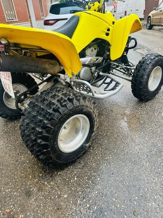 Suzuki LTZ 400 Quad