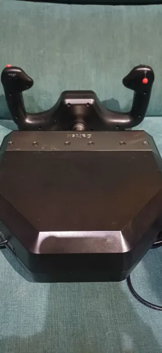 Palanca de mandos Saitek Pro Flight Yoke System